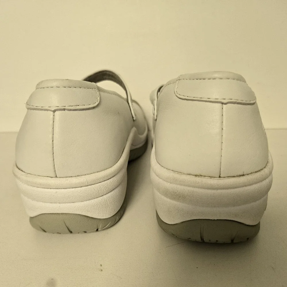 Keen Womens Size 6M Ivory Ecru Mary Jane Leather Loafer Shoes Utility PTC MJ II